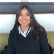 Estudiante ADE ofrece clases particulares de economía personalizadas